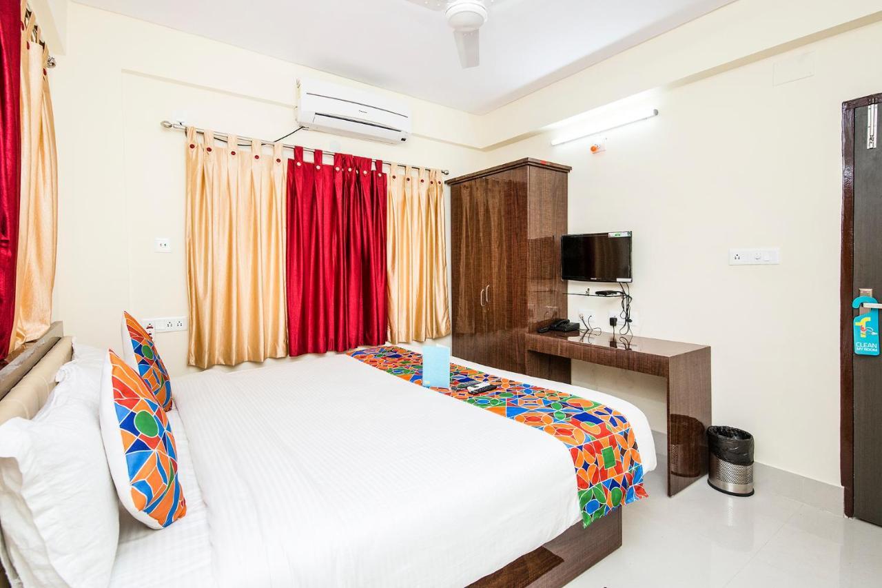 Fabhotel Kolkata Residency Salt Lake Екстериор снимка